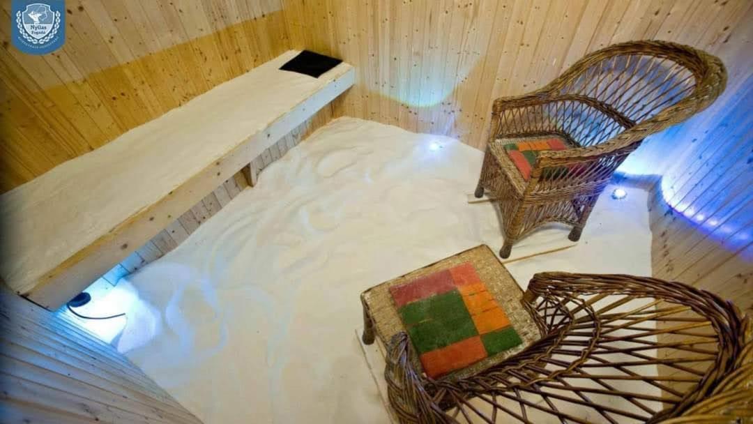 Castle Wellness Resort Sosto Nyíregyháza Buitenkant foto